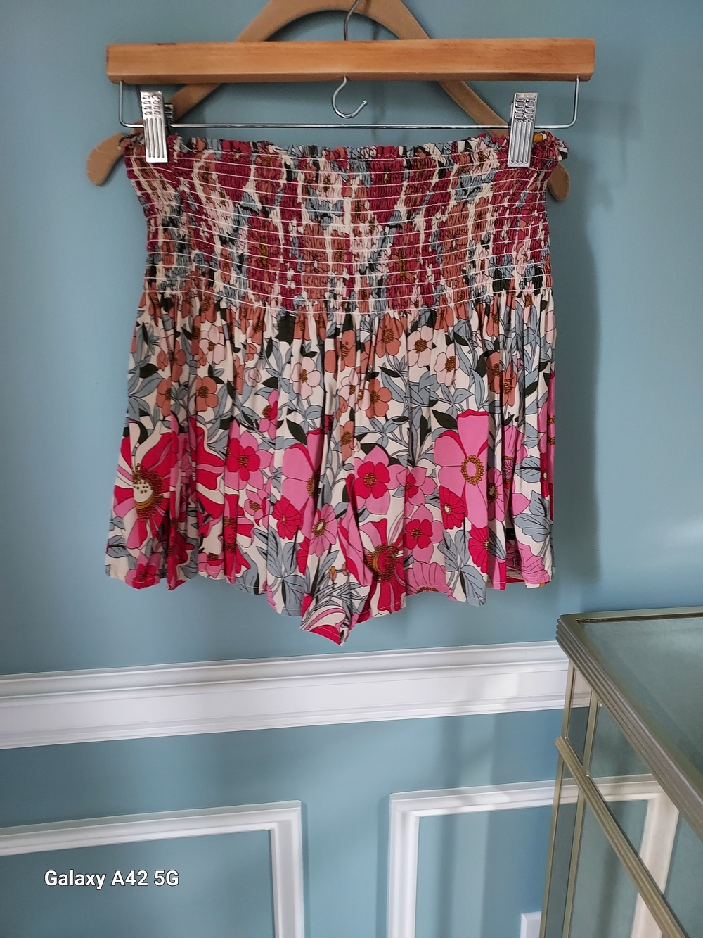 NATURAL LIFE Pink Floral Casual Shorts Set. Top XSMALL and Shorts SMALL - Picture 3 of 3